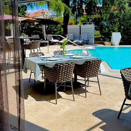 Arupinum 4* روفينج