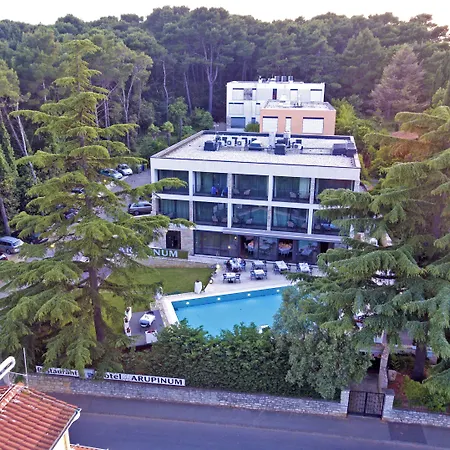 아루피눔 호텔 로비니