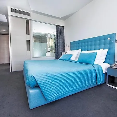 Arupinum Otel
