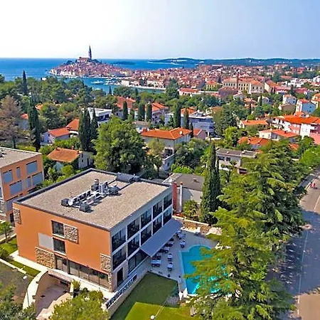 Arupinum Otel 4*