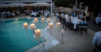 Hotel Arupinum 4*